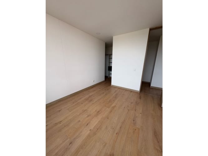 Apartamento de 3 alcobas en venta en Chipre, Rionegro, 80 m² · foto 13 de 17