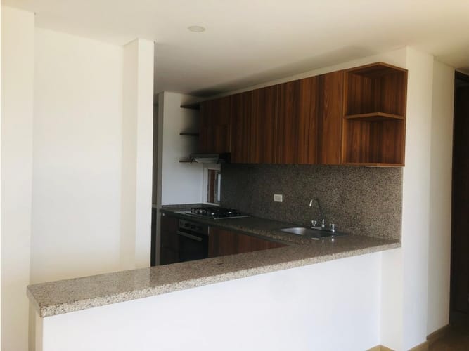 Apartamento de 2 alcobas en venta en San Antonio De Pereira, Rionegro, 64 m² · foto 5 de 10