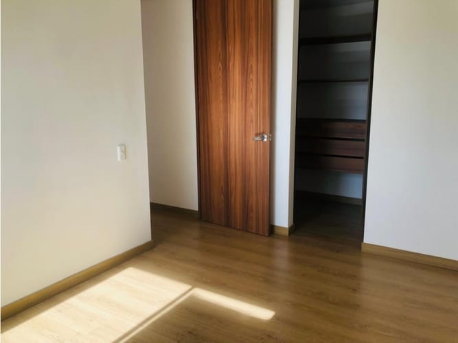 Apartamento de 2 alcobas en venta en San Antonio De Pereira, Rionegro, 64 m² · foto 7 de 10