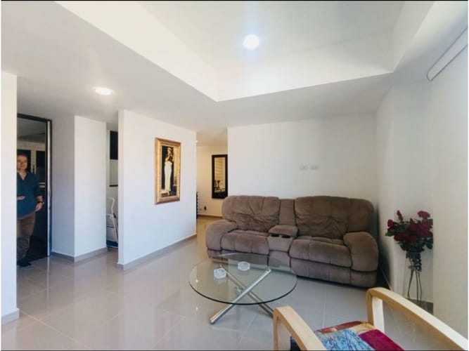 Apartamento de 2 alcobas en arriendo en Urbanizacion Arcoiris, Medellín, 80 m² · foto 7 de 16