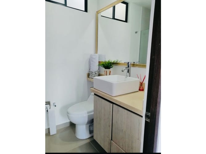 Apartamento de 2 alcobas en arriendo en Urbanizacion Arcoiris, Medellín, 80 m² · foto 10 de 16