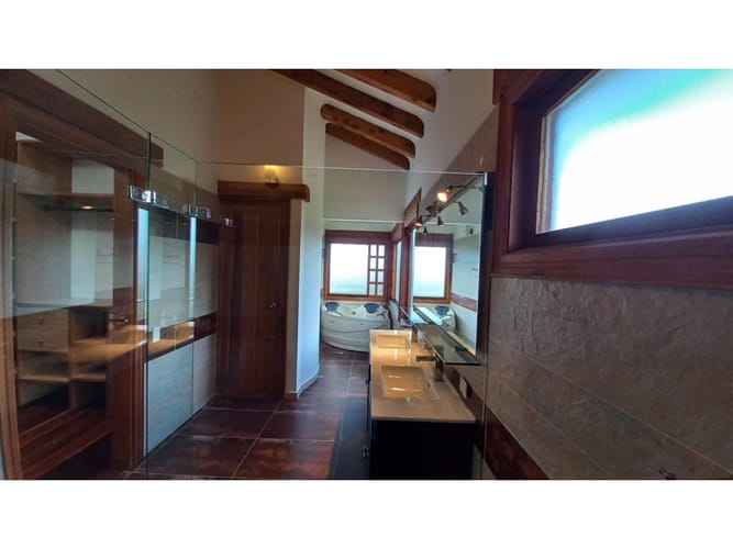 Casa de 5 alcobas en venta en Llano Grande, Rionegro, 350 m² · foto 7 de 24
