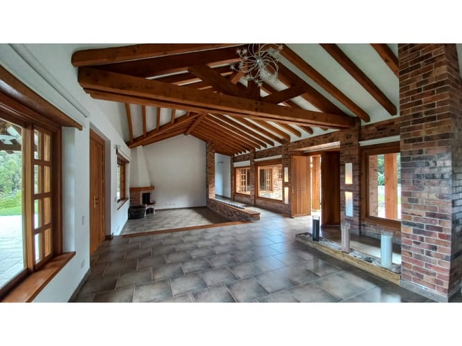 Casa de 5 alcobas en venta en Llano Grande, Rionegro, 350 m² · foto 11 de 24