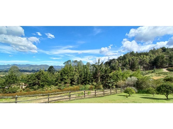 Casa de 5 alcobas en venta en Llano Grande, Rionegro, 350 m² · foto 17 de 24