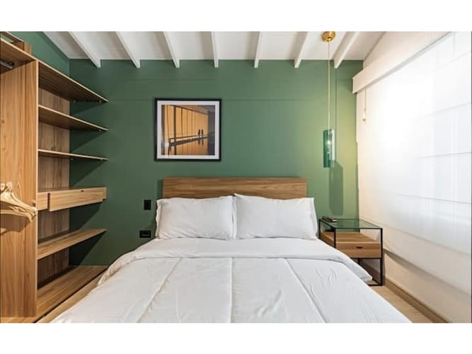 Casa de 6 alcobas en venta en El Poblado, Medellín, 800 m² · foto 9 de 24