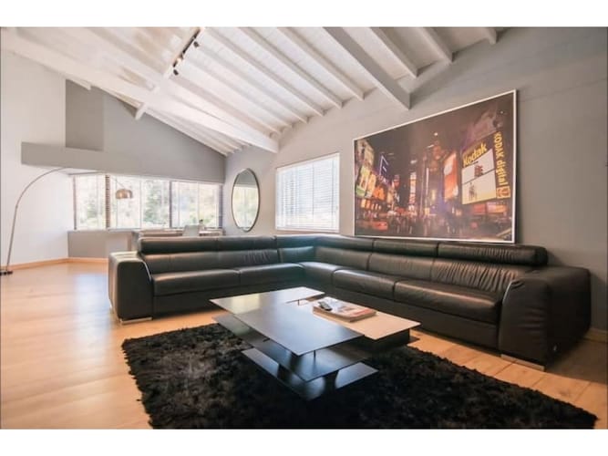 Casa de 6 alcobas en venta en El Poblado, Medellín, 800 m² · foto 12 de 24