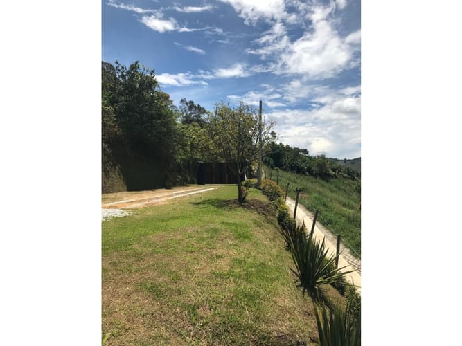 Casa de 4 alcobas en venta en Santa Cruz, Marinilla, 200 m² · foto 9 de 9