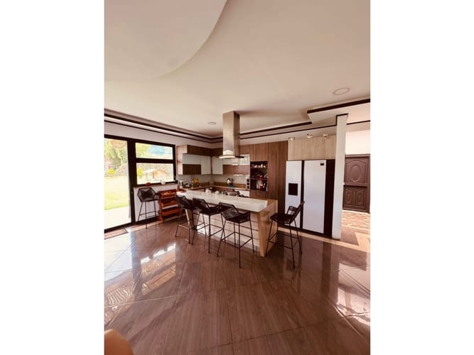 Casa de 4 alcobas en venta en El Tambo, La Ceja, 240 m² · foto 11 de 15