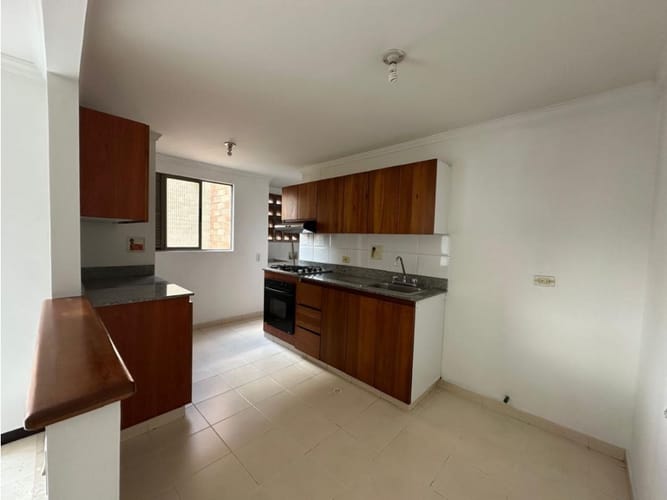 Oficina en venta en San Lucas, Medellín, 132 m² · foto 8 de 24