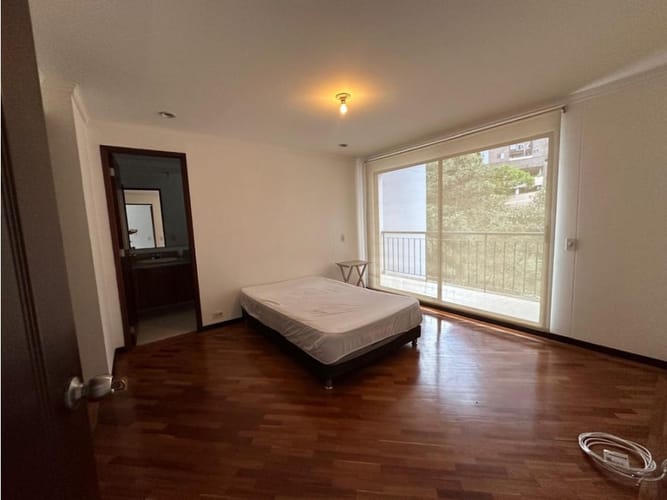 Oficina en venta en San Lucas, Medellín, 132 m² · foto 12 de 24