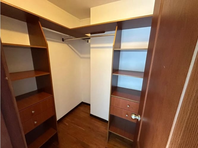 Oficina en venta en San Lucas, Medellín, 132 m² · foto 19 de 24