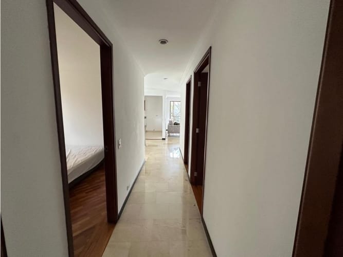 Oficina en venta en San Lucas, Medellín, 132 m² · foto 21 de 24