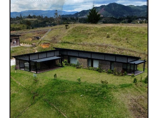 Casa de 3 alcobas en venta en Pantanillo, El Retiro, 424 m² · foto 3 de 11