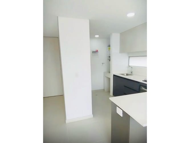 Apartamento de 2 alcobas en venta en Urbanizacion Arcoiris, Medellín, 57 m² · foto 7 de 19