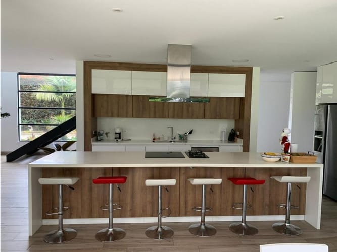 Casa de 6 alcobas en venta en Las Palmas, Medellín, 580 m² · foto 7 de 24