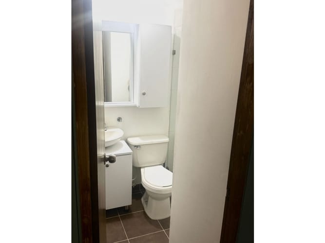 Apartamento de 2 alcobas en venta en Aves Maria, Sabaneta, 58 m² · foto 3 de 19