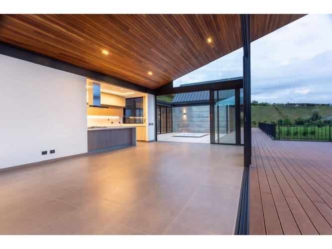 Casa de 3 alcobas en venta en El Chuscal, El Retiro, 554 m² · foto 13 de 23