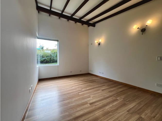 Casa de 5 alcobas en venta en La Sebastiana, Rionegro, 400 m² · foto 7 de 15