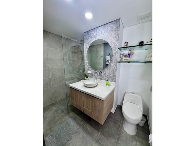 Apartamento de 2 alcobas en arriendo en Loma Del Indio, Medellín, 79 m² · foto 22 de 23