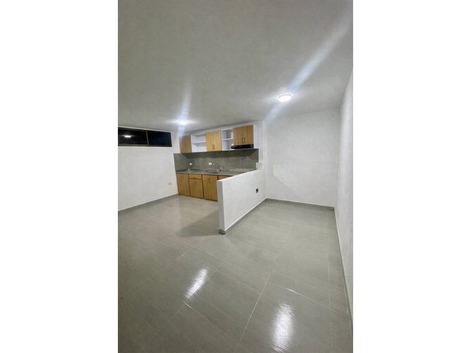 Apartamento de 5 alcobas en venta en Guarne, 140 m² · foto 2 de 10