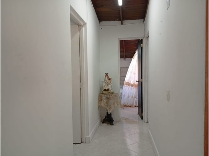 Casa de 3 alcobas en venta en Laureles, Medellín, 103 m² · foto 2 de 13