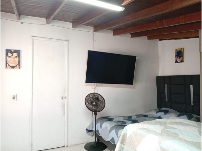 Casa de 3 alcobas en venta en Laureles, Medellín, 103 m² · foto 7 de 13