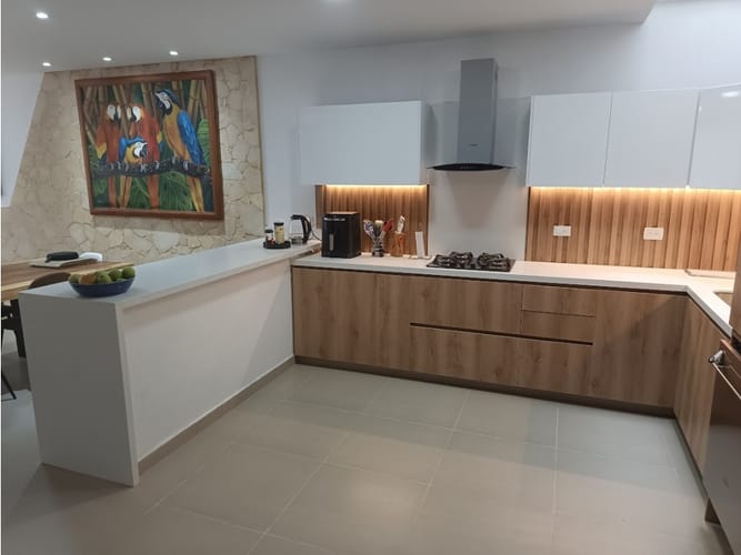 Casa de 4 alcobas en venta en La Ceja, 184 m² · foto 7 de 24