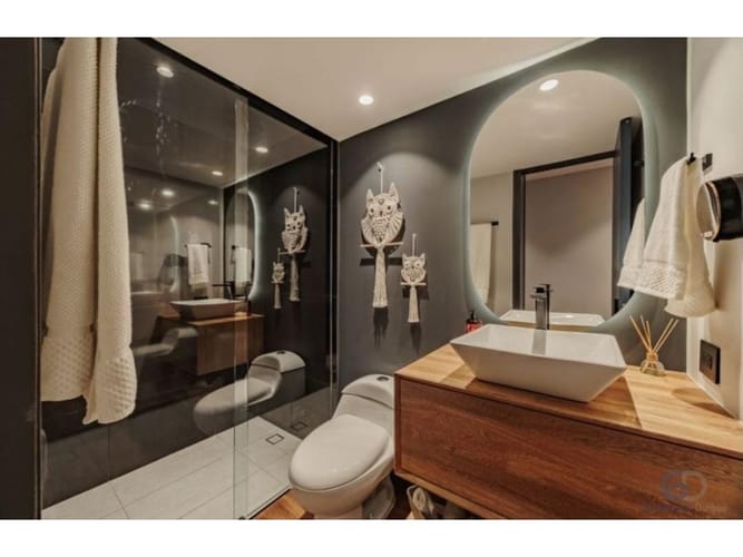 Apartamento de 3 alcobas en arriendo en El Poblado, Medellín, 180 m² · foto 16 de 24