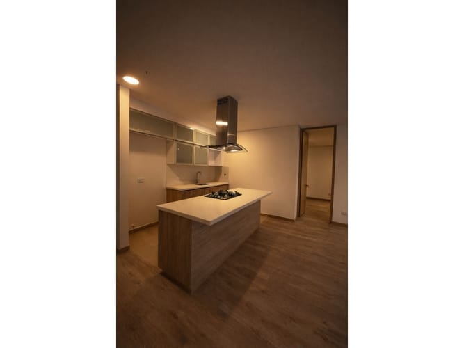 Apartamento de 2 alcobas en venta en El Retiro, 154 m² · foto 3 de 9