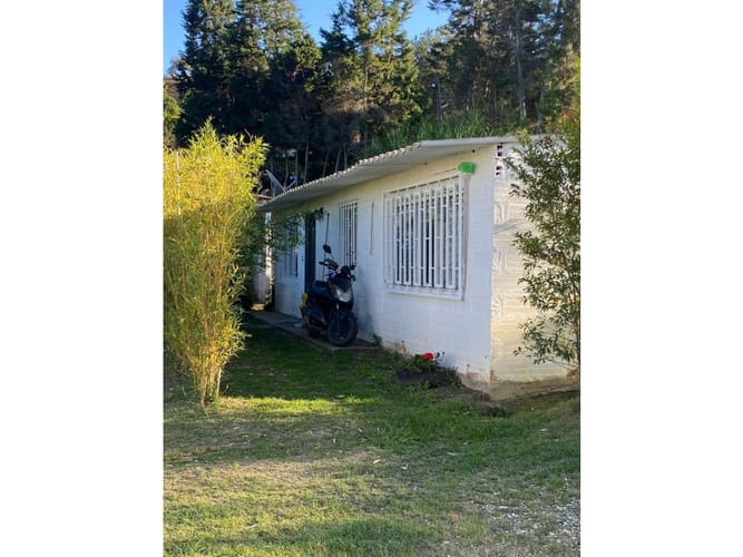 Casa de 3 alcobas en venta en Guarne, 250 m² · foto 7 de 17