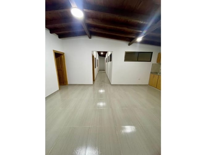 Apartamento de 3 alcobas en venta en Guarne, 130 m² · foto 9 de 12