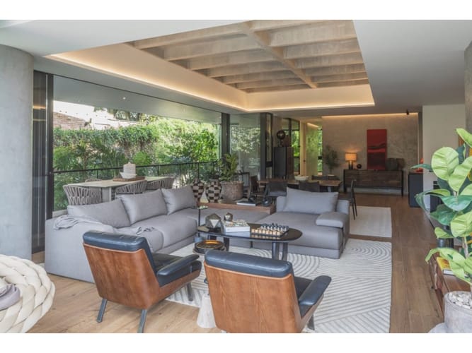 Apartamento de 2 alcobas en venta en San Lucas, Medellín, 240 m² · foto 10 de 24