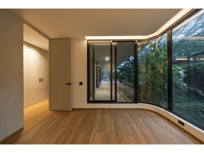 Apartamento de 2 alcobas en venta en San Lucas, Medellín, 240 m² · foto 13 de 24