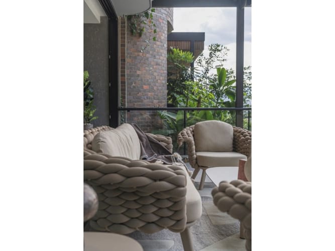 Apartamento de 2 alcobas en venta en San Lucas, Medellín, 240 m² · foto 24 de 24