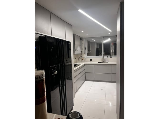 Apartamento de 3 alcobas en venta en Laureles, Medellín, 123 m² · foto 2 de 20