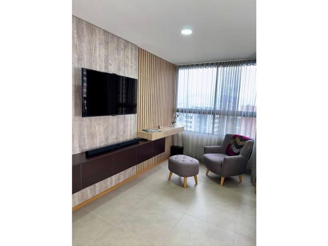 Apartamento de 2 alcobas en venta en Loma Del Indio, Medellín, 79 m² · foto 5 de 23