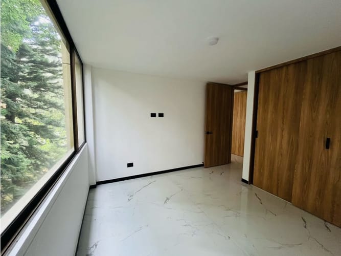 Apartamento de 4 alcobas en venta en El Poblado, Medellín, 165 m² · foto 8 de 20
