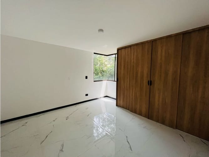 Apartamento de 4 alcobas en venta en El Poblado, Medellín, 165 m² · foto 9 de 20