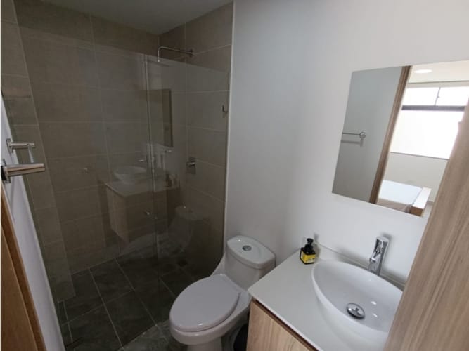 Apartamento de 4 alcobas en arriendo en Mesa, Medellín, 136 m² · foto 11 de 11