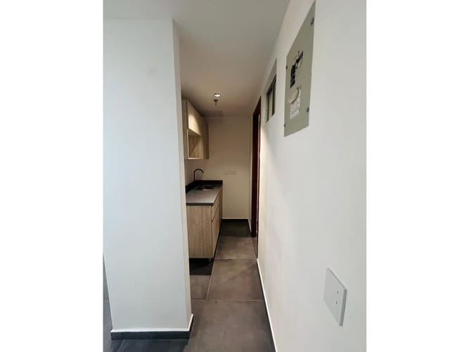 Oficina en venta en Zuñiga, Envigado, 37 m² · foto 3 de 7