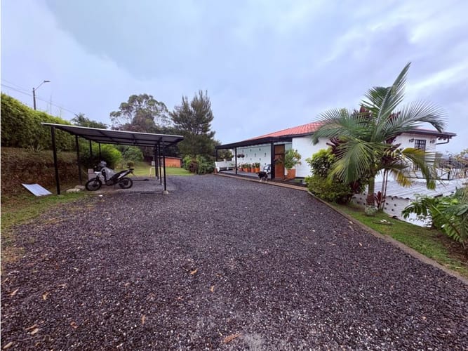Casa de 3 alcobas en venta en La Laja, Rionegro, 550 m² · foto 23 de 23