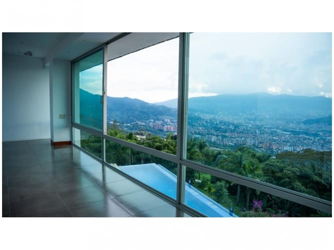 Casa de 6 alcobas en venta en Mesa, Envigado, 800 m² · foto 8 de 17