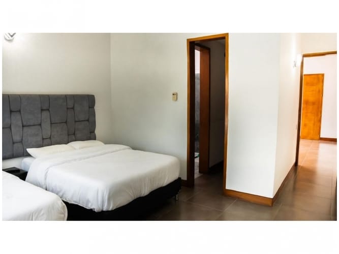 Casa de 6 alcobas en venta en Mesa, Envigado, 800 m² · foto 12 de 17