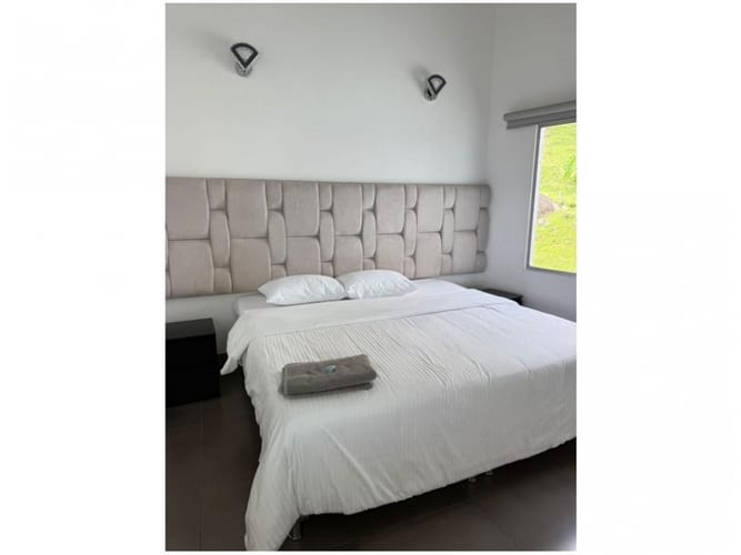 Casa de 6 alcobas en venta en Mesa, Envigado, 800 m² · foto 13 de 17