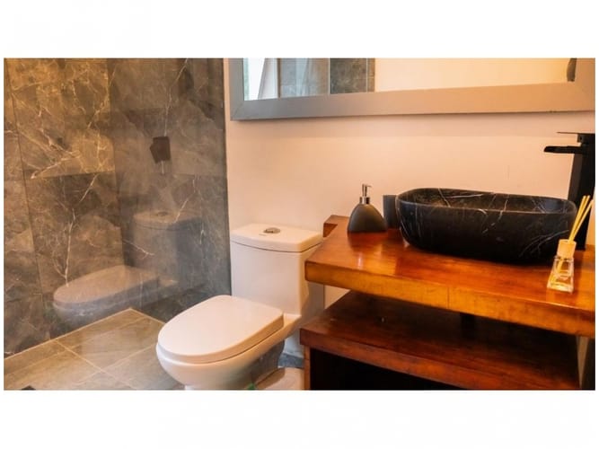 Casa de 6 alcobas en venta en Mesa, Envigado, 800 m² · foto 15 de 17