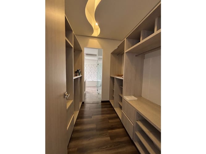 Casa de 3 alcobas en venta en Puente Pelaez, El Retiro, 420 m² · foto 13 de 19