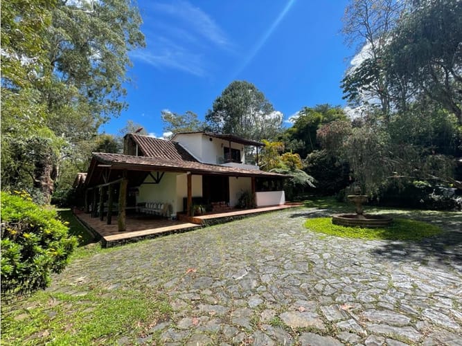 Casa de 8 alcobas en arriendo en Don Diego, El Retiro, 659 m² · foto 21 de 24