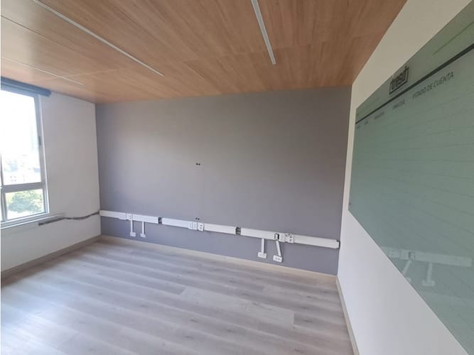Oficina en venta en Castropol, Medellín, 112 m² · foto 16 de 24