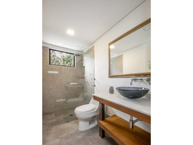 Casa de 3 alcobas en venta en Santa Elena, Rionegro, 350 m² · foto 13 de 18