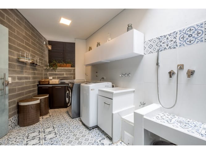 Casa de 3 alcobas en venta en Santa Elena, Rionegro, 350 m² · foto 15 de 18